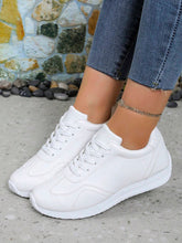 Women's Lightweight Comfortable Solid Color Korean Style Flat Sole Soft Bottom Casual Sneakers shein